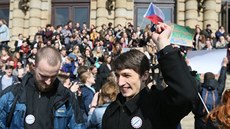 Studentská stávka na náměstí Jana Palacha v Praze (15. března 2018) | na serveru Lidovky.cz | aktuální zprávy