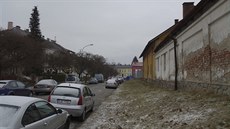 Sousední ulice Leoe Janáka.