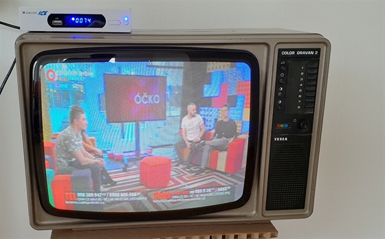 DVB-T2 vysílání stanice Óko na CRT televizoru Tesla Color Oravan 2.