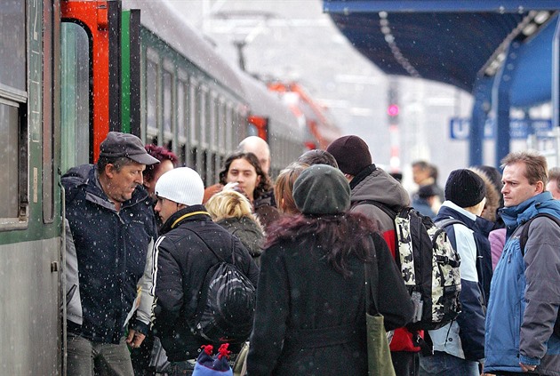 Vlakem do Jeseníků bez tlačenice. Po letech jednání konečně přibudou vagony