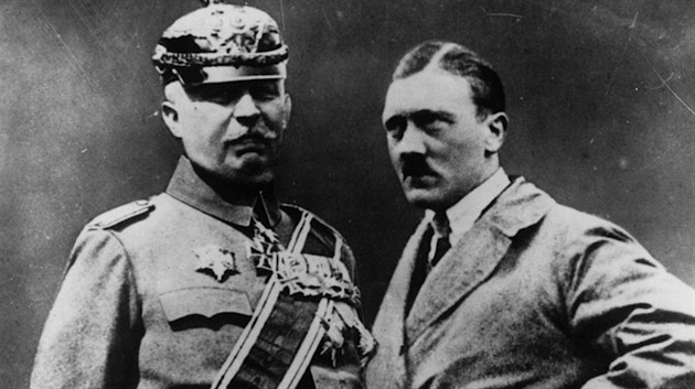 Hitlerův trest byl před 100 lety výsměchem. Soudci ho otevřeně obdivovali