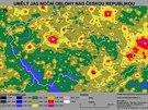 Svtle modré oblasti jsou místa s nejnií mírou svtelného zneitní v eské...
