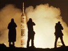 Kosmická raketa Sojuz-FG s lodí Sojuz MS-08 bhem startu 21.3.2018. Na palub...