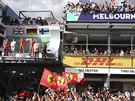 Sebastian Vettel slaví vítzství ve Velké cen Austrálie formule 1, s ním i...