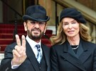 Ringo Starr, jeho obanské jméno je Richard Starkey, a jeho manelka Barbara...