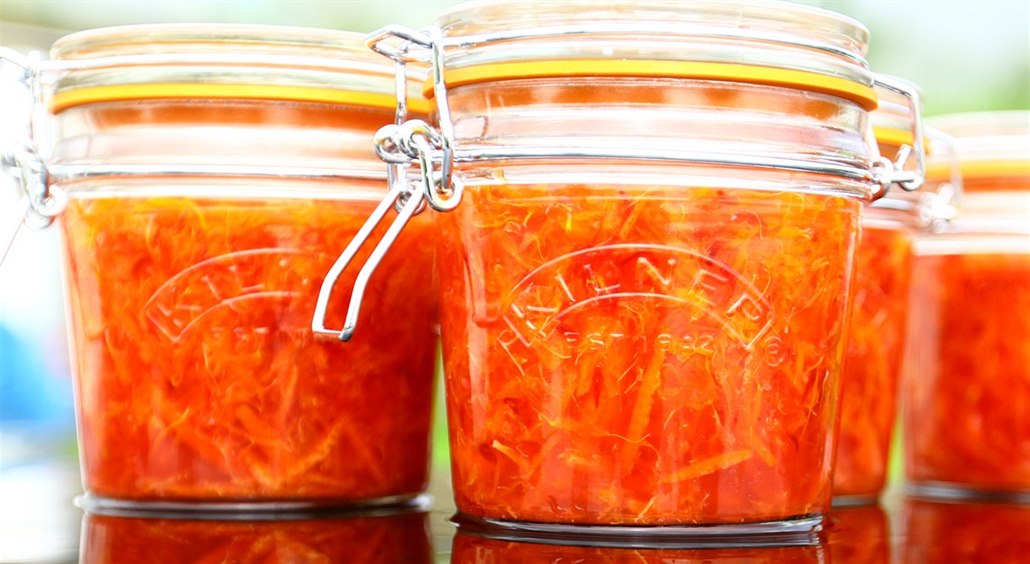 Za Fresh Blood Orange & Campari Marmalade, tedy marmeládu p�ipravenou z...
