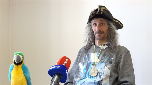 „Pirát“ Jan Hrubý žaluje psychiatrickou léčebnu v Bohnicích, kde byl proti své vůli šest dní hospitalizován.