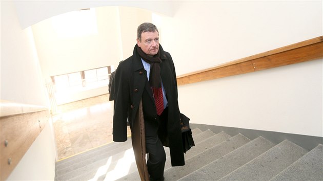 David Rath přichází na jednání krajského soudu v Praze. (20. března 2018)