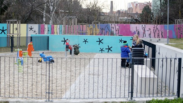 Brnnsk park ve Hvzdov ulici byl pejmenovn na poest hudebnka Eugena Horvtha.