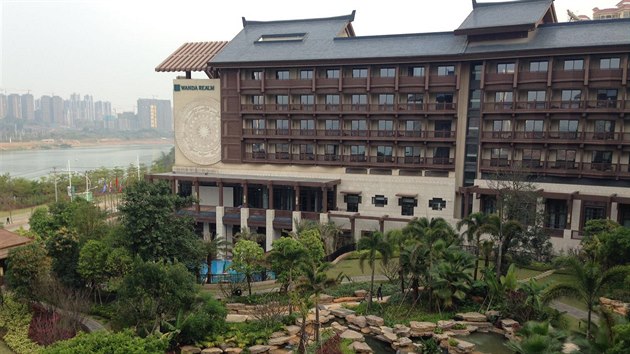 Dočasný „domov“ českých fotbalistů během turnaje China Cup - hotel Wanda Realm v čínském Nan-nigu.