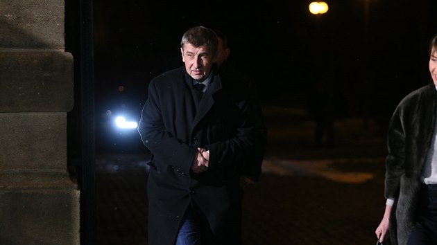 Premiér v demisi Andrej Babiš přijel do Lán na večeři s prezidentem Milošem Zemanem. (20. března 2018)