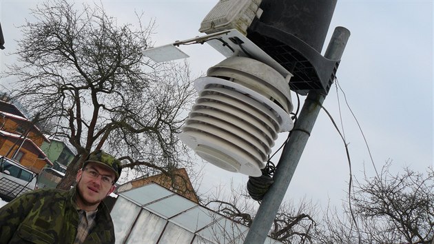 Tom Prouza z Velkch Svatoovic na Trutnovsku u sv meteorologick stanice