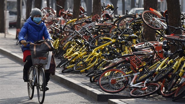 Čína nezvládá bike sharing.