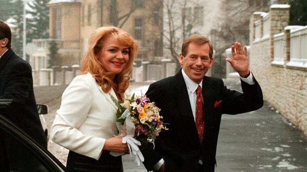 Vclav Havel si vzal Dagmar Vekrnovou v lednu 1997. Obad se jim podailo utajit. Novini je pekvapili a doma.