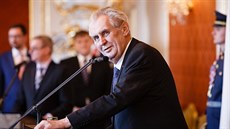 Prezident Milo Zeman udlil ád Tomáe Garrigua Masaryka apotolskému nunciovi...