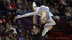 Anna Duková a Martin Bida pi krátkém programu na olympijských hrách v Koreji.
