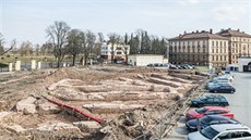 Odkrytá budova slouila jako pekárna a skladit mouky a peiva. Hradetí...