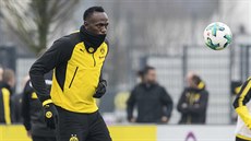 Usain Bolt na tréninku fotbalistů bundesligového Dortmundu