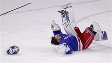 Henrik Lundqvist z NY Rangers divoce padá.