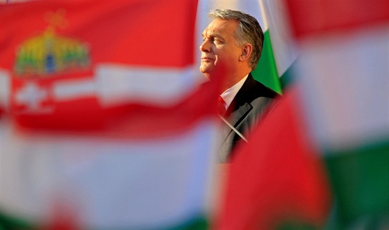 Maďarský premiér Viktor Orbán na předvolebním mítinku v Székesfehérváru (6....