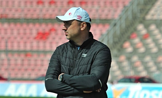 Jindich Trpiovský, trenér fotbalové Slavie.