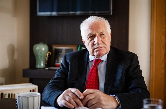 Bývalý prezident Václav Klaus při rozhovoru pro MF DNES. (3. dubna 2018)