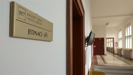 Hradecký soud dal za pravdu zastupitelkám, radnice jim musí články otisknout. (ilustrační snímek)