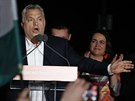 Maarský premiér Viktor Orbán promlouvá ke svým píznivcm potom, co jeho...