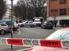 Anonym nahlásil na pražské vysoké škole bombu. Policie budovu evakuovala...