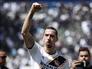 Zlatan Ibrahimovic slaví vítzství v dresu Los Angeles Galaxy.