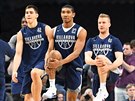 Basketbalisté Villanovy se rozcviují ped semifinále turnaje NCAA v hale...