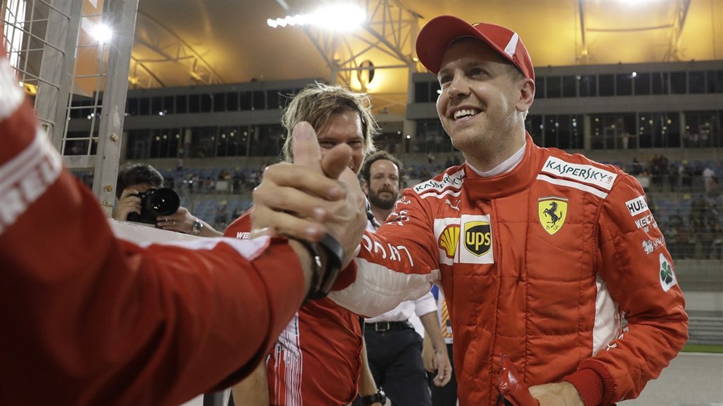 Sebastian Vettel, vítěz kvalifikace na Velkou cenu Bahrajnu