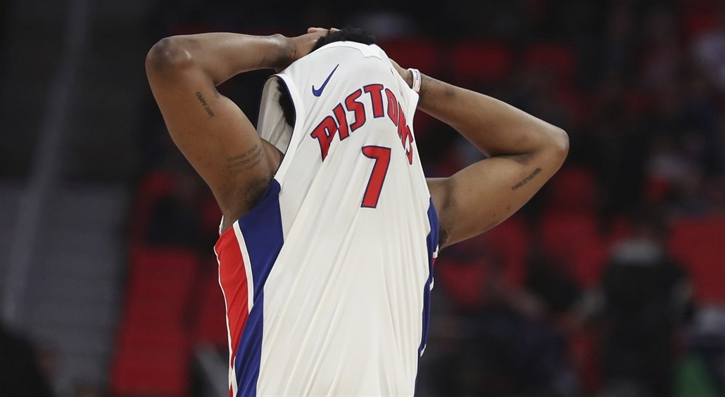 Stanley Johnson se do play off nepodívá, jeho Detroit prohrál s Philadelphií.
