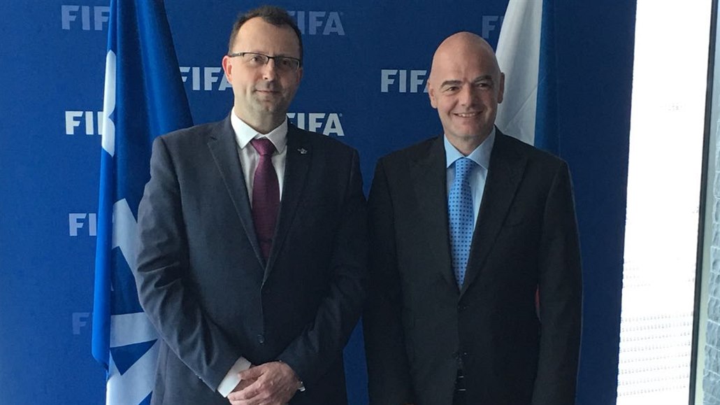 Setkání předsedy FAČR Martina Malíka s prezidentem FIFA Giannim Infantinem.