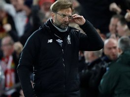 Liverpoolsk trenr Jrgen Klopp během vodnho čtvrtfinle Ligy...