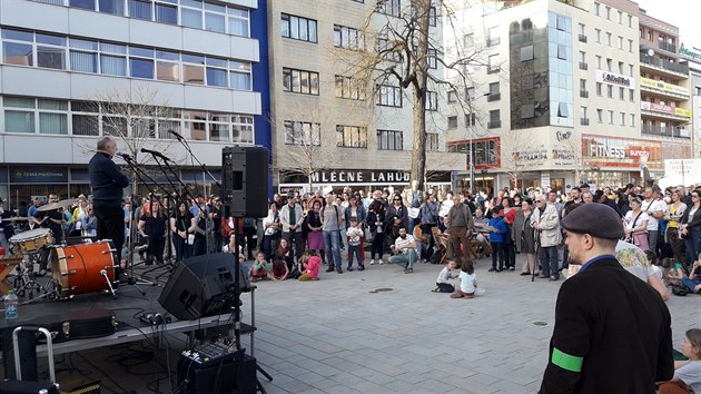 Protesty v Pardubicch proti Andreji Babiovi