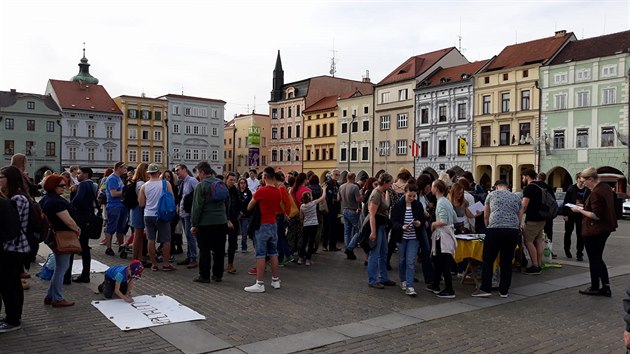 Protesty v eskch Budjovicch proti Andreji Babiovi