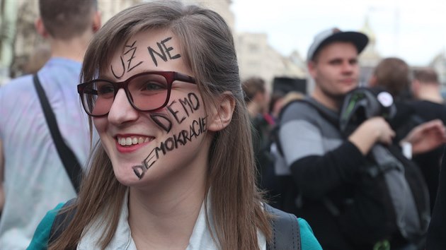 Praha 9.4..2018, Vclavsk nmst, demonstrace proti Andreji Babiovi