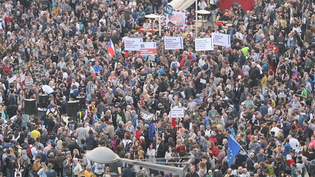 Praha, 9.4.2018, Vclavsk nmst. Protest proti Andreji Babiovi