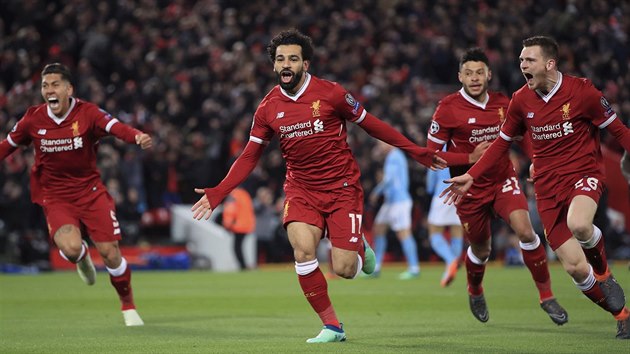 Liverpoolsk tonk Mohamed Salah (uprosted) prv vstelil prvn gl vodnho tvrtfinle Ligy mistr proti Manchesteru City.