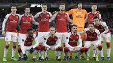 Základní jedenáctka Arsenalu p&#345;ed utkáním s CSKA Moskva.