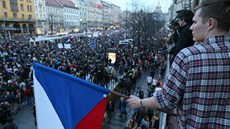 Demonstrace proti Andreji Babiovi na Václavském námstí