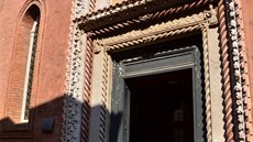 Nad vchodem do kostela San Polo se nachází freska Jana Nepomuckého. (6.4.2018)