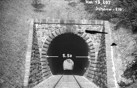 Cechsk tunel na trati Loket - Krsn Jez (40. lta 20. stolet)
