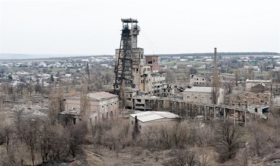 Šachta Junokom u města Jenakijevo, kde byla v roce 1979 odpálena atomová nálož.
