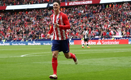 Fernando Torres v dresu Atlética Madrid.