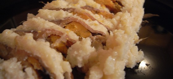 Druhem nare-suši je funa-suši. I tento pokrm zraje na rýžovém lůžku a vyznačuje...