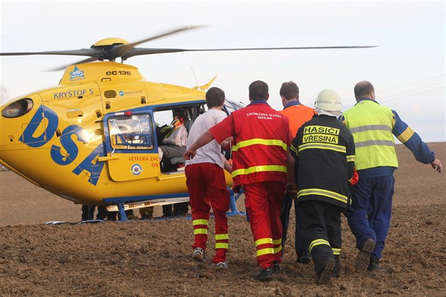 Záchranáský vrtulník byl v plné permanenci, na heliport ostravské fakultní...