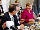 Nmecká kancléka Angela Merkelová na výjezdním zasedání vlády na zámku...