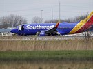 Letadlo spolenosti Southwest Airlines bylo v úterý ráno bhem letu odklonno...